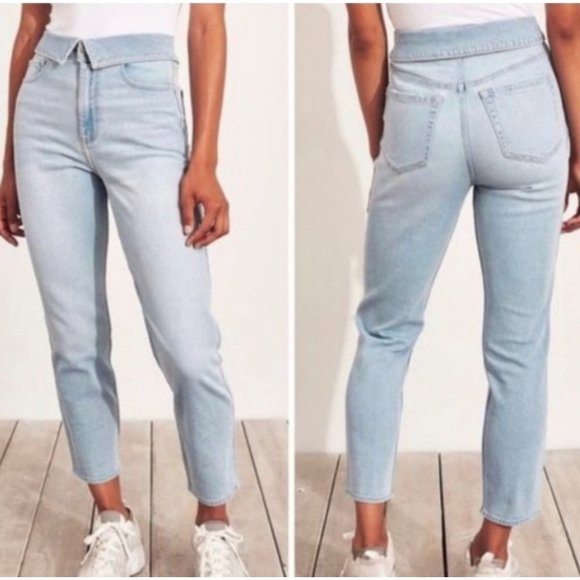 Hollister Denim - HOLLISTER Ultra High Rise Mom Jean 28 READ